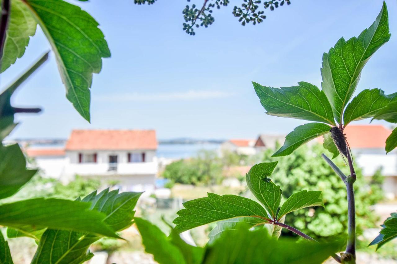 Ugrinici Apartments Tarragon מראה חיצוני תמונה